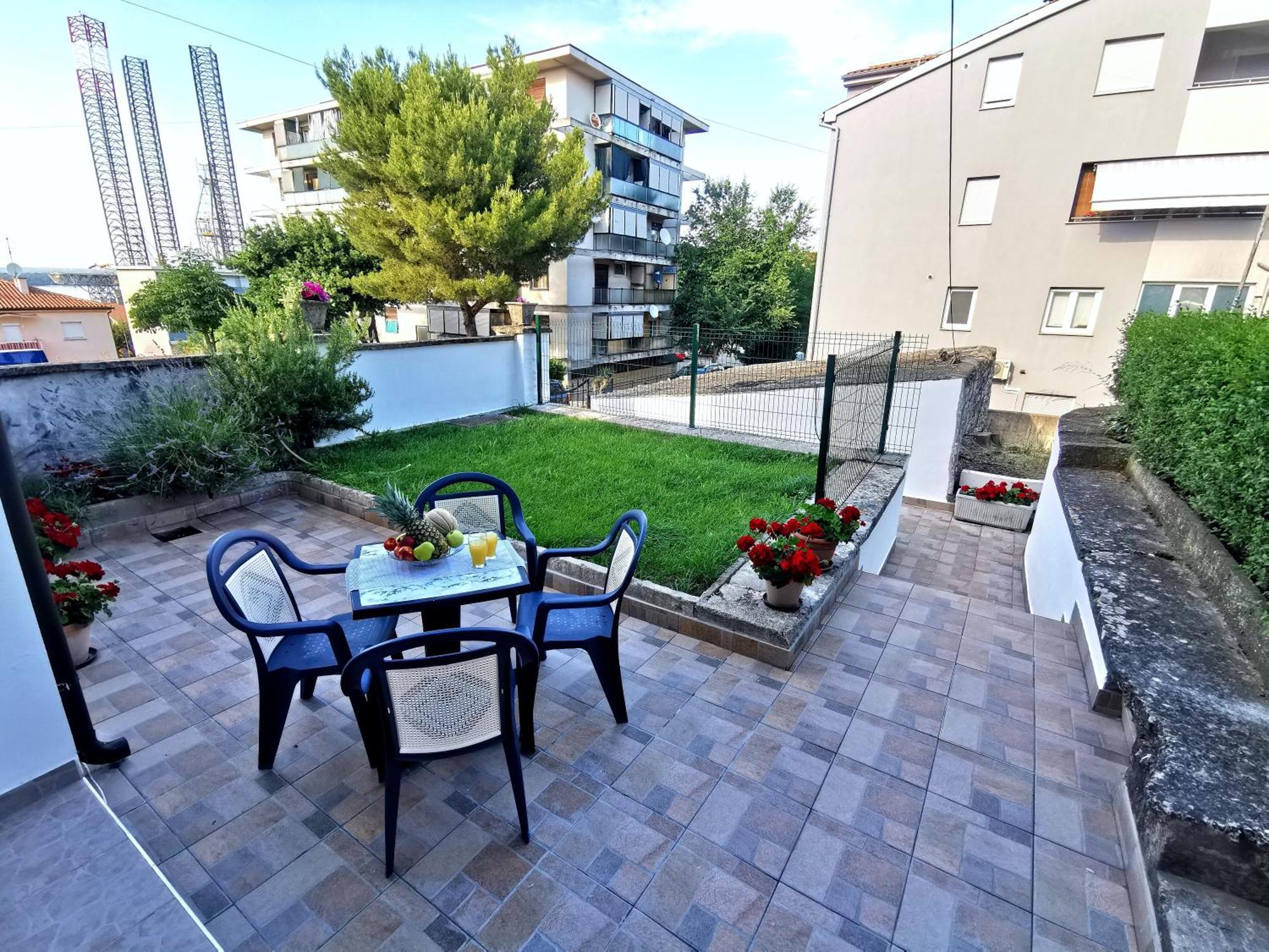 Parun Apartment Pula Exterior foto